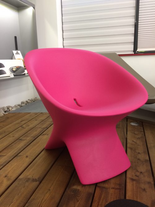 Fauteuil ublo qui-est-paul fushia